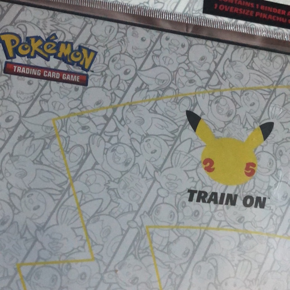 Pokémon collectors binder - Picture 4 of 6